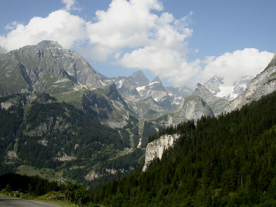 Grand Bec et Grande Casse vus depuis la route des Prioux